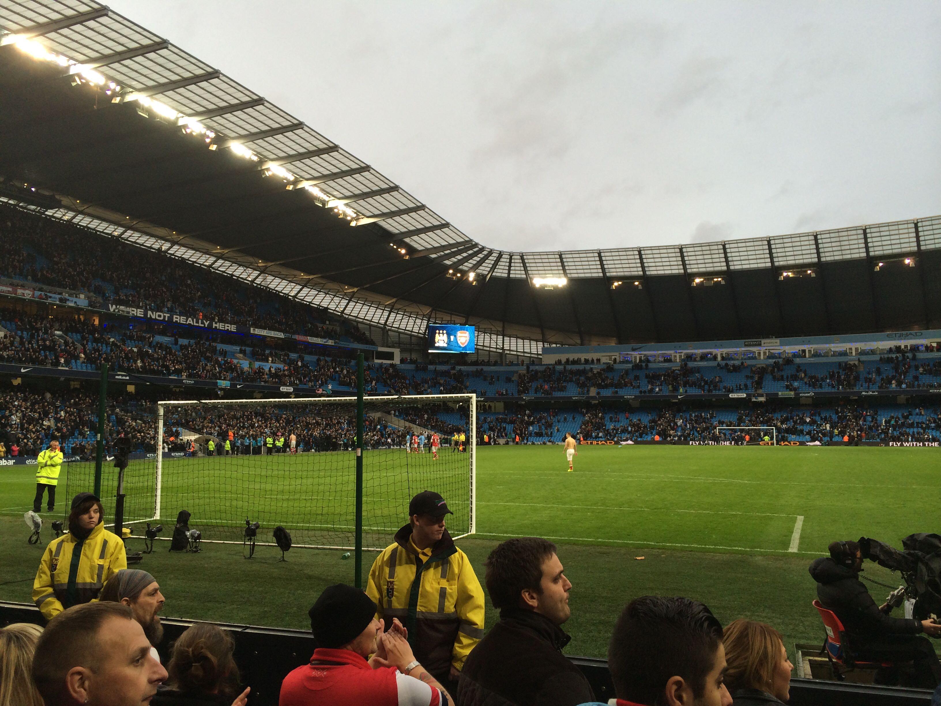 尽管霍伊伦 尽管霍伊伦